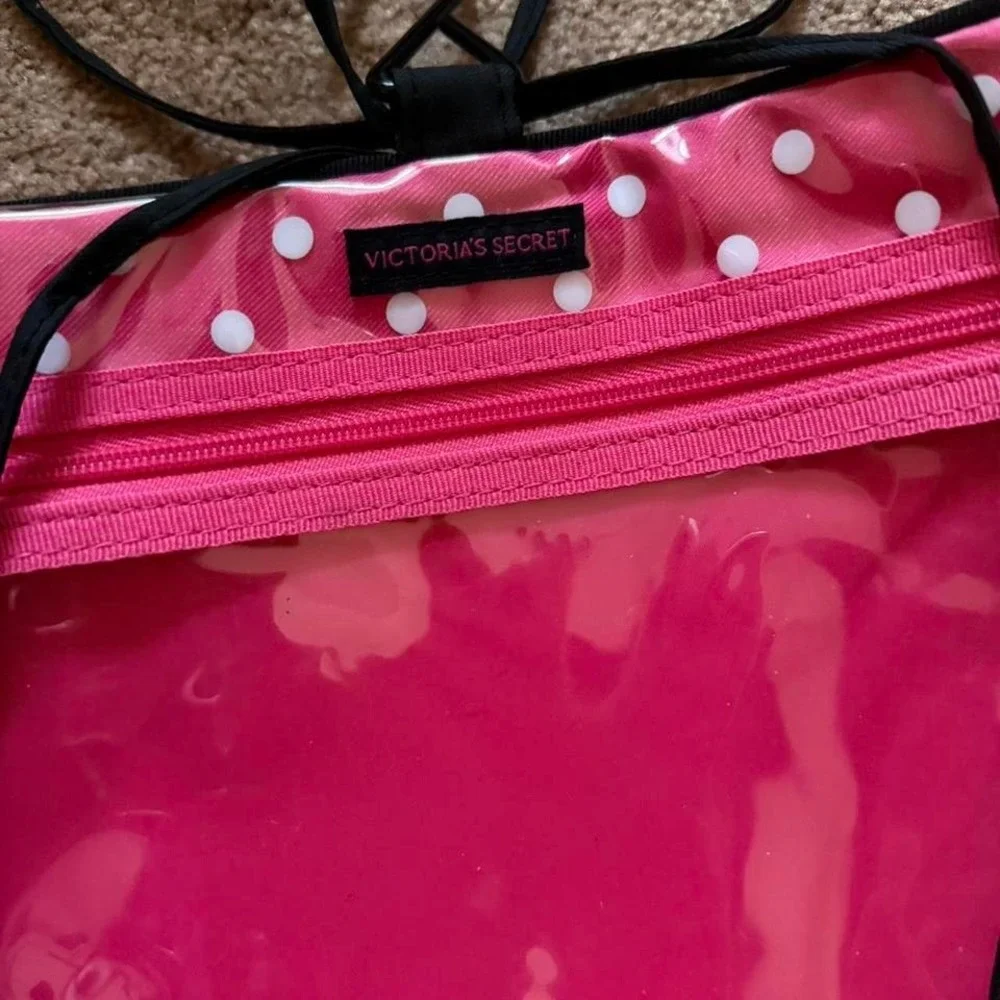Pink‎ and white polka dot Victoria's Secret makeup/accessory travel bag